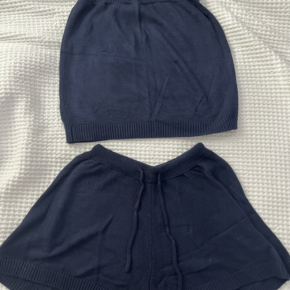 blue knit set